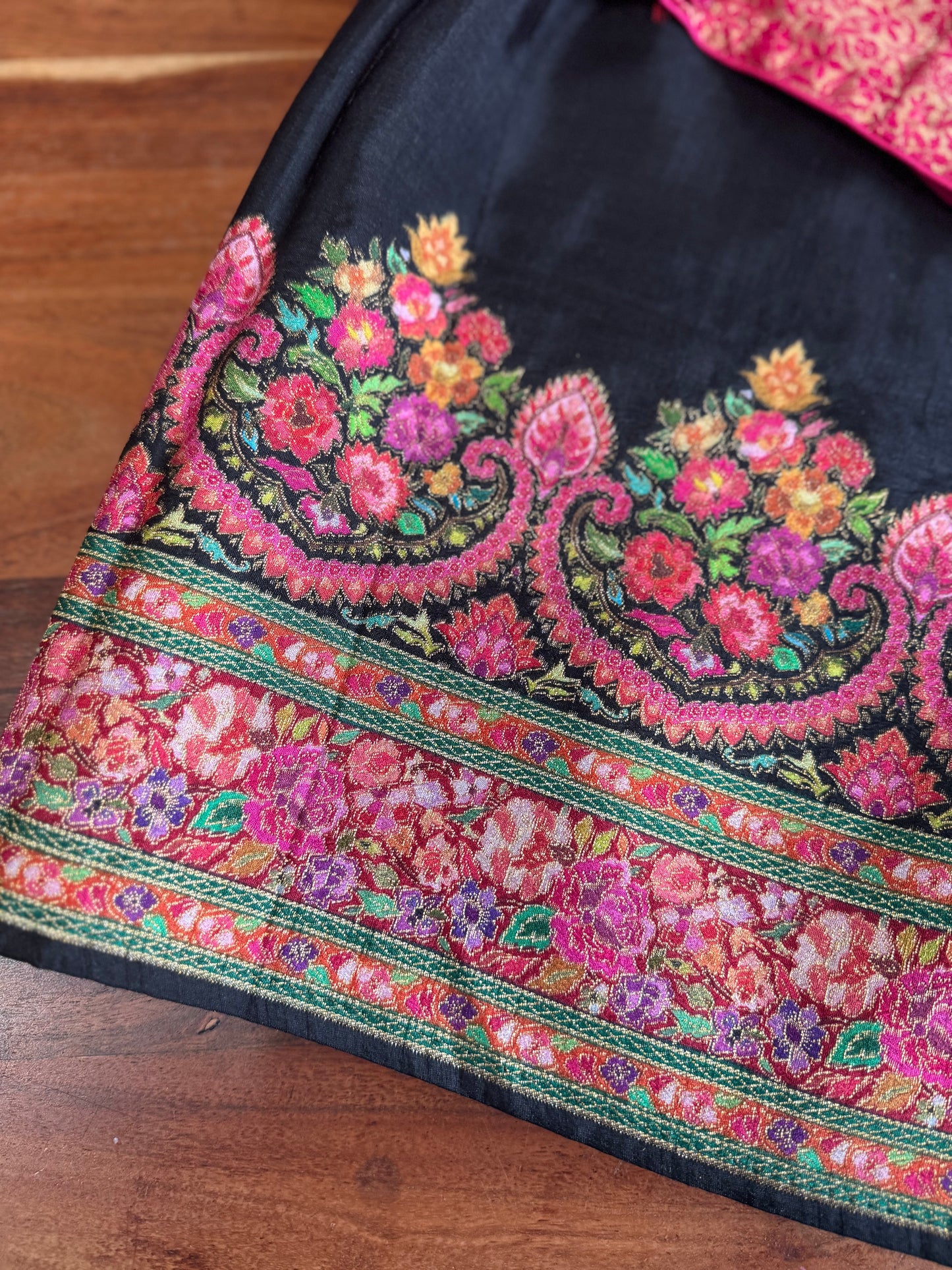**New**Kani silk saree with blouse