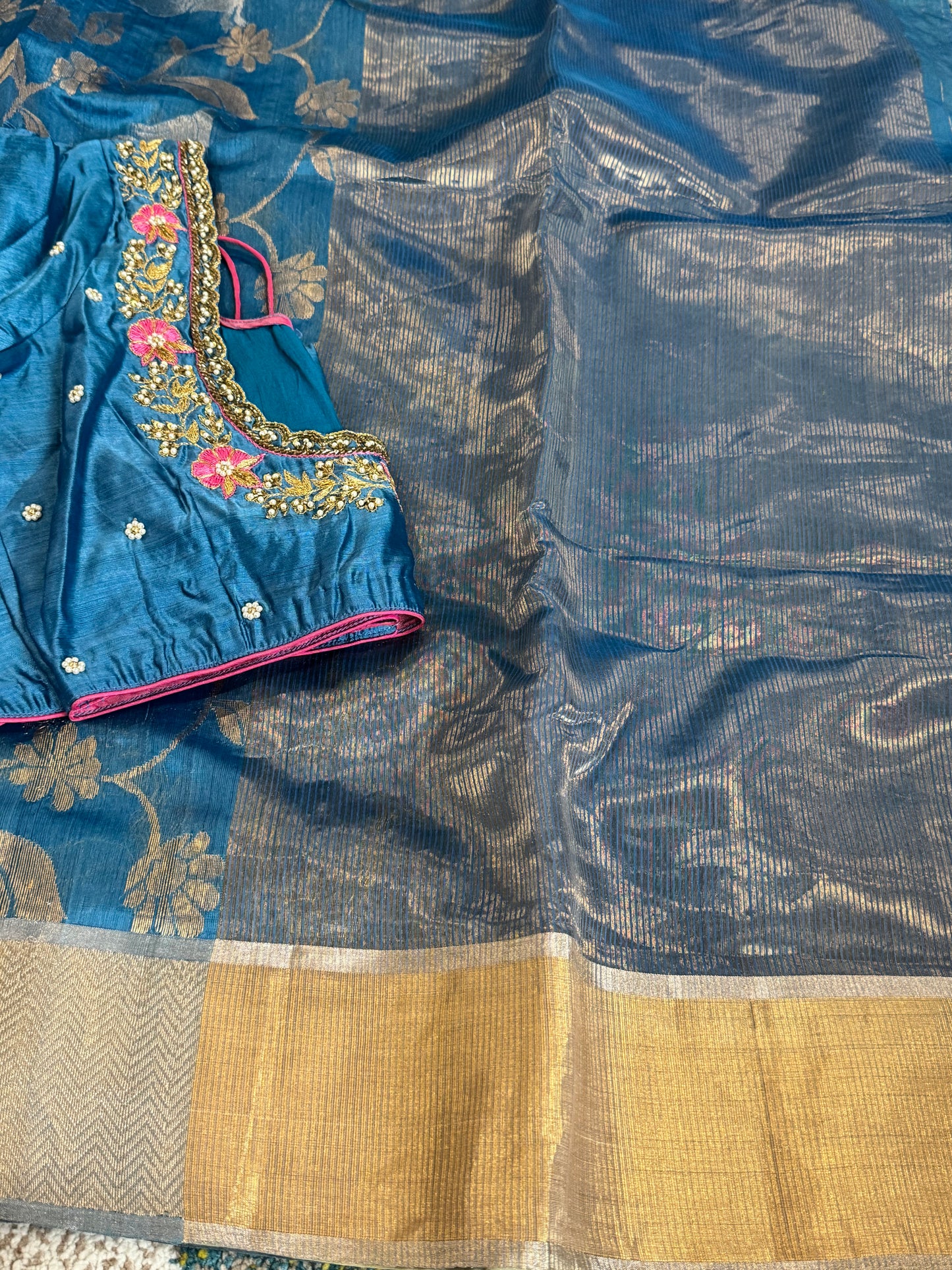 **New**chanderi Pattu saree with stitched blouse