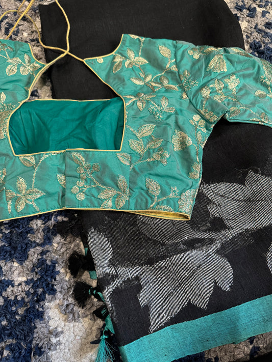 **New** Black Lenin Saree With Contrast Stitched Blouse!!!