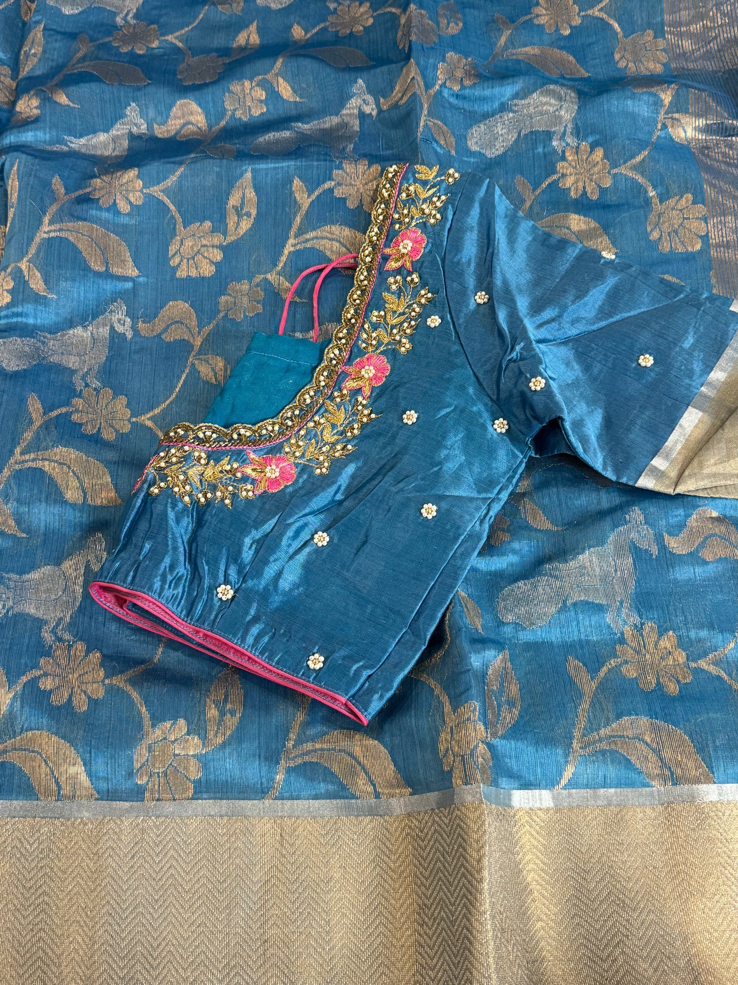 **New**chanderi Pattu saree with stitched blouse