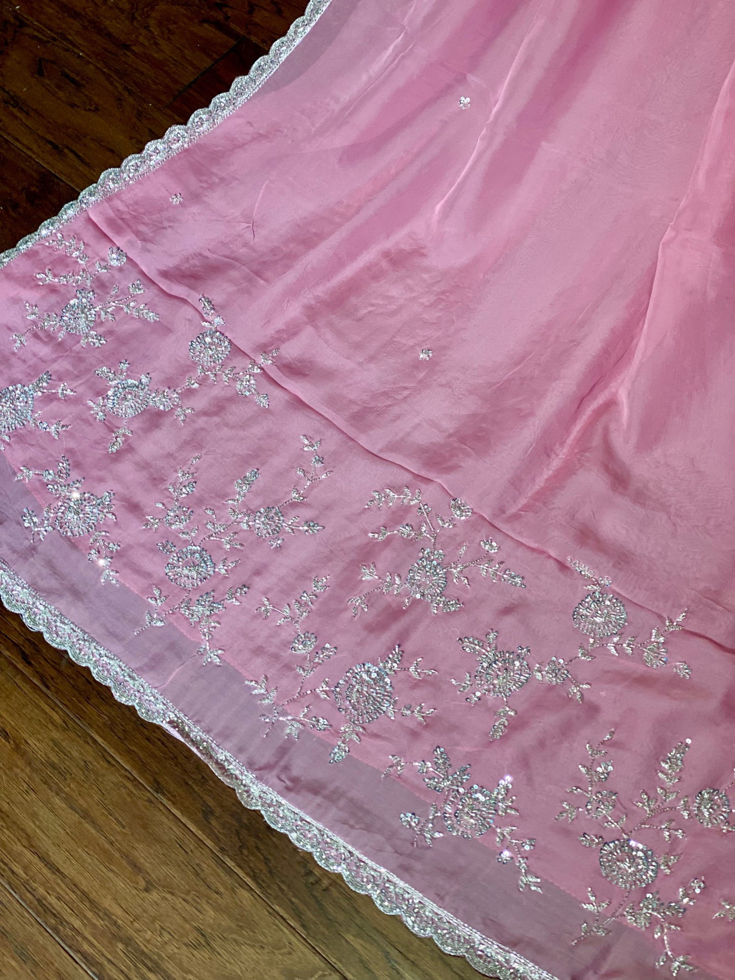 **New** Pink Organza saree with scallop border with heavy work blouse