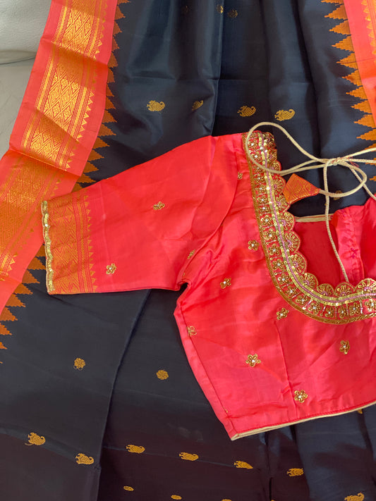 **Latest** Gadwal Pattu saree with work blouse