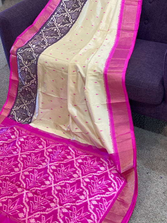 **New**Ikkat Patola saree with stitched blouse