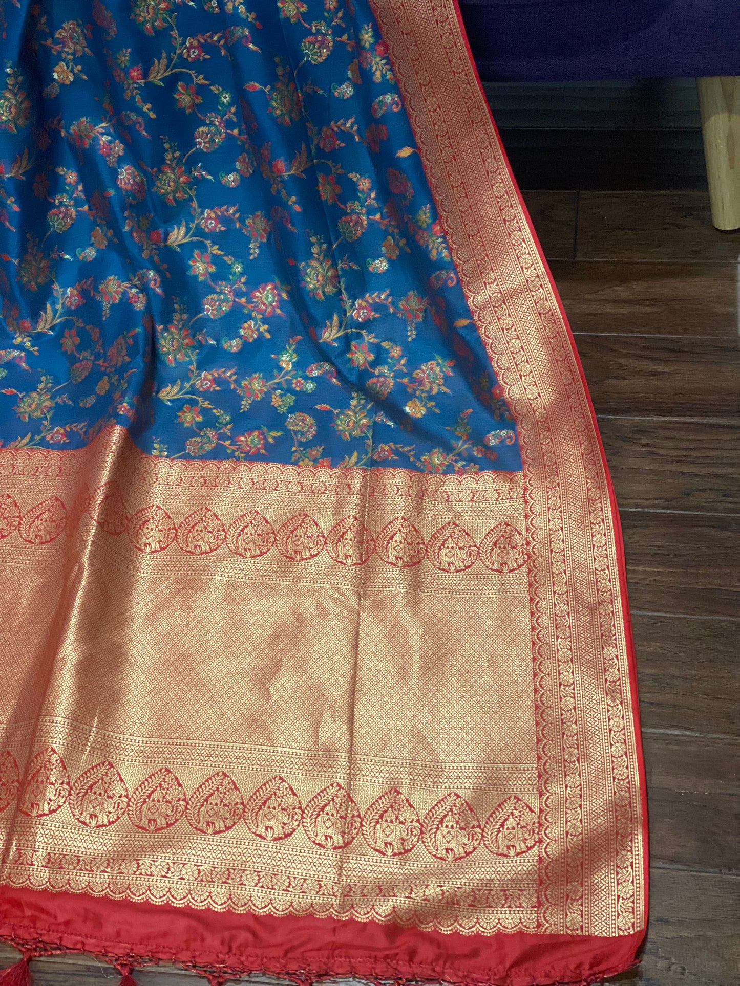 **New**Menakari Benaras saree with stitched work blouse