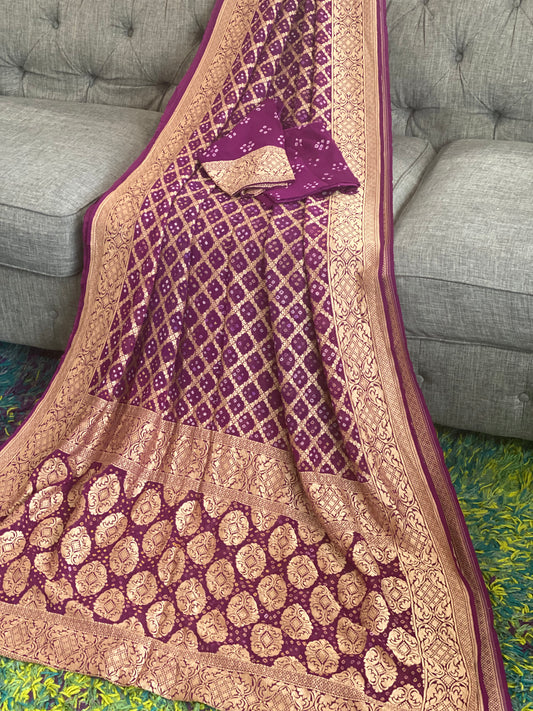 **New**Georgette Bandini saree with self blouse